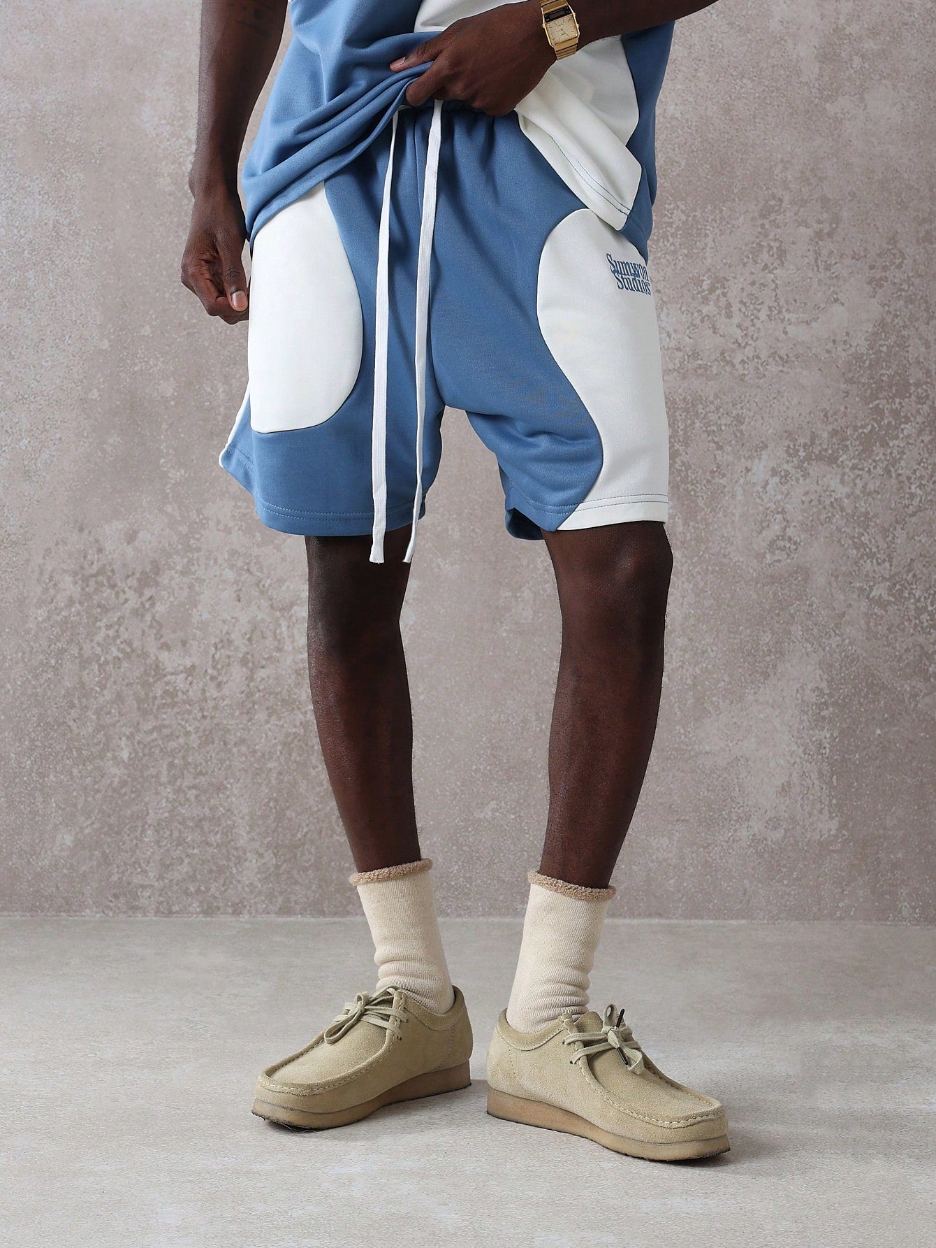 Ensemble short & t-shirt oversize à motifs ondulés